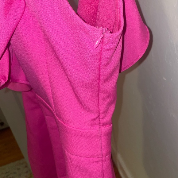 DO+BE Bubblegum Ruffle Romper - Picture 5 of 6